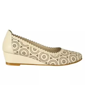 Женские туфли на танкетке из натуральной кожи