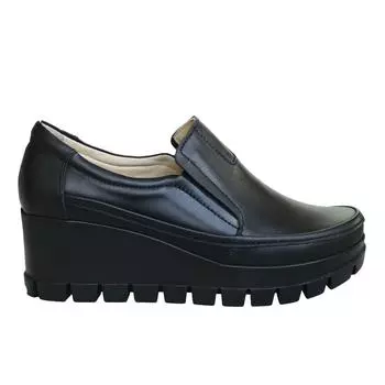 Женские туфли на танкетке из натуральной кожи