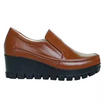 Женские туфли на танкетке из натуральной кожи