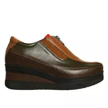 Женские туфли на танкетке из натуральной кожи