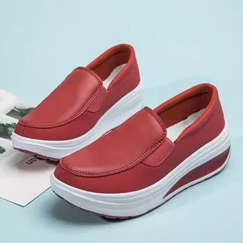 Женские туфли на танкетке, кроссовки на платформе, белая женская обувь, осенняя повседневная обувь без шнуровки, большие размеры 36 чёрный