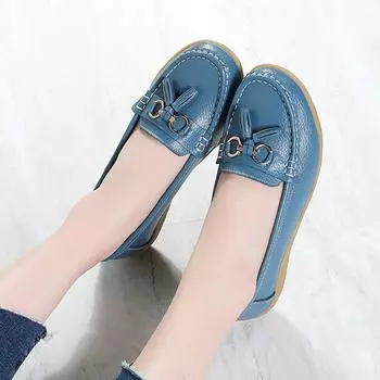 Женские туфли на танкетке, новые повседневные классические модные элегантные кожаные туфли ярких цветов, удобная женская прогулочная обувь, лоферы 35