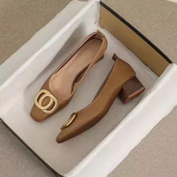 Женские туфли на толстом каблуке и с заостренным носком и мягкой подошвой 34 чёрный