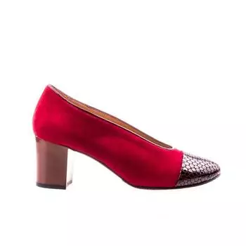 Женские туфли на высоком каблуке из натуральной кожи