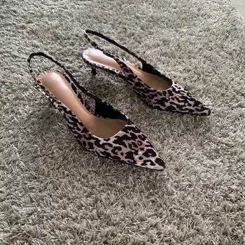 Женские туфли на высоком каблуке с леопардовым принтом, женские сандалии, летняя мода, остроносые туфли на низком каблуке, слинги, элегантная женская обувь на каблуке 37