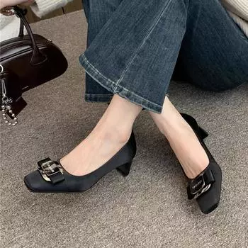 Женские туфли на высоком каблуке женские 2025 весна французский темперамент элегантный атласный бант квадратный нос легкий рот толстый каблук вечерние туфли 35 чёрный