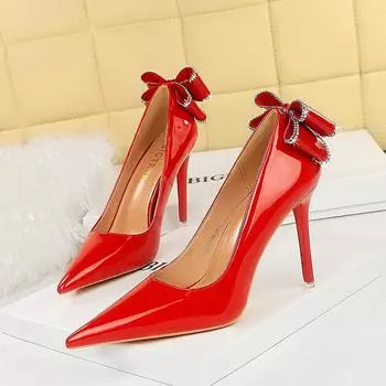 Женские туфли на высоком тонком каблуке для банкетов, туфли из лакированной кожи с острым носком и бантом на спине, одинарные туфли 34 красный