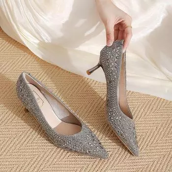 Женские туфли-шпильки со стразами и острым носком — удобные, элегантные вечерние туфли 35 серебряный