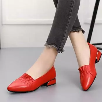 Женские туфли весна-осень с заостренным носком и короткими рукавами на толстом каблуке телесного цвета, большие размеры 43 чёрный