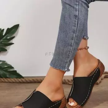 Женские удобные сандалии на танкетке, лето 2024, повседневная нескользящая пляжная обувь, женские сандалии на платформе в римском стиле с открытым носком, большие размеры 43 36 чёрный