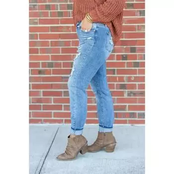 Женские уличные джинсы средней посадки с короткими рваными штанинами S синий