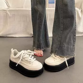 Женские универсальные белые кроссовки на толстой подошве 2024 года — корейский стиль, повседневная спортивная обувь, увеличивающая рост 36 чёрный