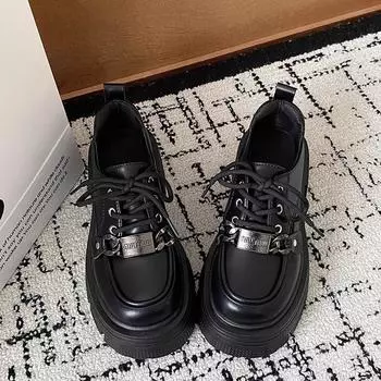 Женские весенне-осенние универсальные винтажные туфли на плоской подошве с увеличенной толстой подошвой в британском стиле 40 чёрный