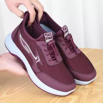 Женские весенние кроссовки для ходьбы 2024 года — мягкие, легкие, дышащие повседневные кроссовки для пожилых и матерей среднего возраста Size 41 чёрный