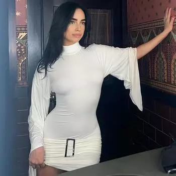 Женские весенние тонкие платья на бедрах с металлическими пуговицами и заниженной талией S белый