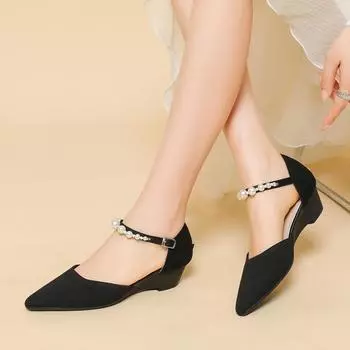 Женские весенние туфли на каблуках с острым носком, повседневные туфли с неглубокой горловиной и полой пряжкой, однотонные туфли с жемчужным принтом, размеры 34-40 34 чёрный