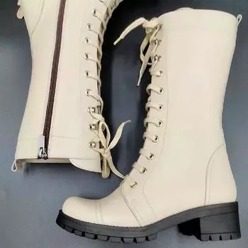 Женские высокие сапоги из натуральной кожи светло-бежевые