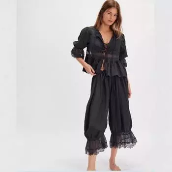 Женские Y2K Брюки-шаровары свободного кроя, укороченные, на кулиске, с высокой талией, с цветочным кружевным пэчворком, длиной до икры, брюки-фонарики M чёрный