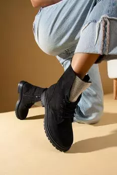 Женские замшевые ботинки на шнуровке с каменной отделкой на молнии 57-472-23