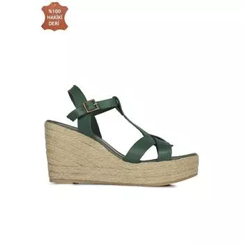 Женские зеленые сандалии большого размера с небольшим количеством новых летних комфортных дышащих повседневных качественных стильных легких сандалий