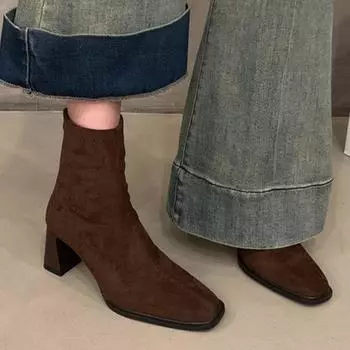 Женские зимние ботильоны на высоком каблуке, замшевые туфли с квадратным носком, зимние дизайнерские ботинки челси 2024 года, модные готические гладиаторские ботинки-ботинки для женщин 35