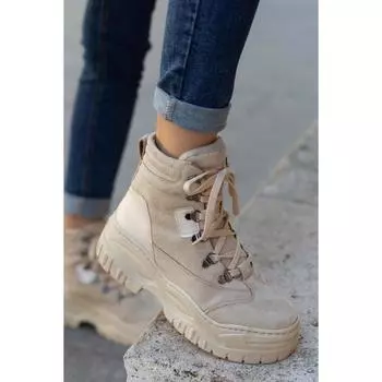 Женские зимние ботинки из веганской замши