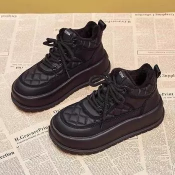 Женские зимние ботинки на толстой подошве 2024 года, новые зимние женские туфли, теплая хлопковая обувь, утолщенные водонепроницаемые ботинки Martin, короткие ботинки 35