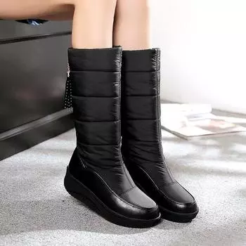 Женские зимние ботинки на толстой подошве для тепла и комфорта зимой, длинные плюшевые однотонные ботинки большого размера. 35 чёрный