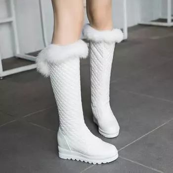 Женские зимние ботинки на толстой подошве незаменимы для зимних путешествий. Теплые плюшевые сапоги средней высоты 34 белый