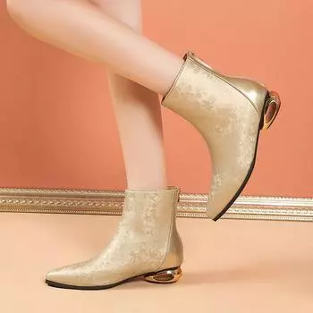 Женские зимние ботинки с острым носком, массивные ботинки челси, зимняя дизайнерская элегантная обувь, новый бренд 2024 года, трендовые готические женские туфли 35 золотой