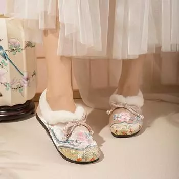 Женские зимние мокасины, тапочки, туфли-лоферы с подкладкой из искусственного меха, домашняя обувь для отдыха на открытом воздухе, теплая вышитая обувь на плоской подошве для женщин 35