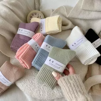 Женские зимние носки с начесом, средние носки-трубы, плюшевые и толстые теплые носки с махровой подошвой, однотонные, толстые и универсальные махровые носки 1PCS чёрный