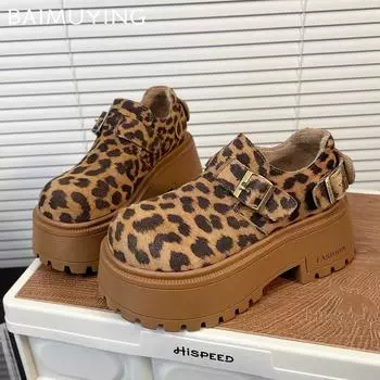 Женские зимние сапоги на платформе с леопардовым принтом, замшевые дизайнерские туфли на высоком каблуке, тренд 2025 года, короткие, плюшевые, теплые, с пряжкой, новинка зимы, женские ботинки 35 леопардовый