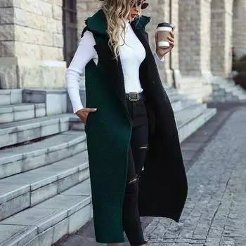 Женский безрукавный удлиненный свободный композитный повседневный плюшевый с цветными блоками S изумрудный