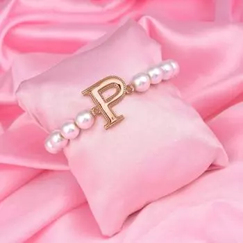 Женский браслет Estele с красивым жемчугом и буквой P из розового золота