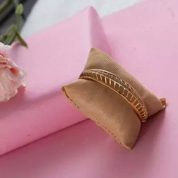Женский браслет-манжета Estele Gold Plated с заклепками и перьями