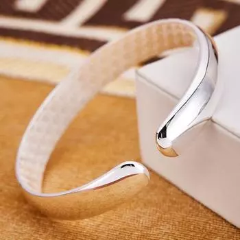 Женский браслет-открытие, регулируемая окружность, цветочный тисненый, гладкий, полированный, широкий, на запястье, ювелирное изделие