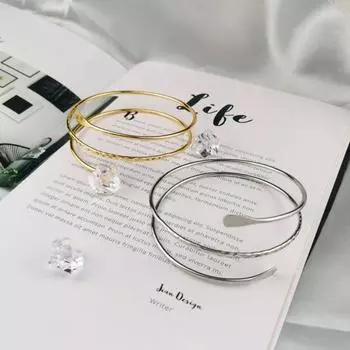 Женский браслет, открытый регулируемый, трехслойный, однотонный, полированный, из гальванической нержавеющей стали серебряный