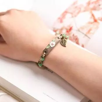 Женский браслет ручной работы плетеные керамические бусины полые листочки в этническом стиле подарок регулируемый цветок красный