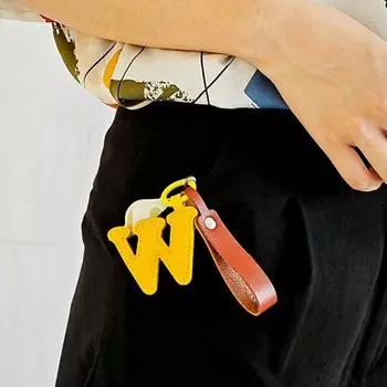 Женский брелок из искусственной кожи с инициалами, изысканная стильная подвеска для сумки, телефона, автомобиля, красочный брелок, подвеска, подарок на день рождения, Рождество B