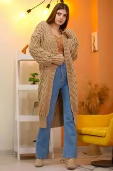 Женский длинный кардиган корзинчатого плетения