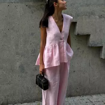 Женский хлопковый комплект из двух предметов: топ без рукавов с V-образным вырезом, жилет и брюки S розовый