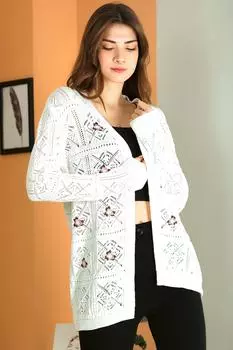 Женский кардиган с вышивкой