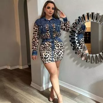 Женский комплект из двух частей с принтом, топ с длинными рукавами, застегивающийся на пуговицы, юбка с поясной сумкой, без карманов S леопардовый