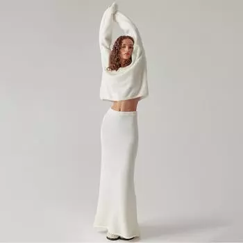 Женский комплект из свитера и юбки-полукомбинезона с V-образным вырезом для поездок на природу на осень и зиму S белый