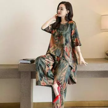 Женский костюм-двойка с ретро-принтом, лето 2024 г.: Модная свободная блузка и широкие брюки 4XL светло-зеленый