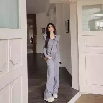 Женский костюм-двойка в стиле Гонконга 2024 года: Узкий топ с лацканами и широкие брюки XL