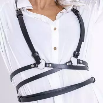 Женский модный ремень из искусственной кожи, регулируемый декоративный ремень с шипами, готический ремень, нижнее белье, нагрудный ремень Ajustable чёрный