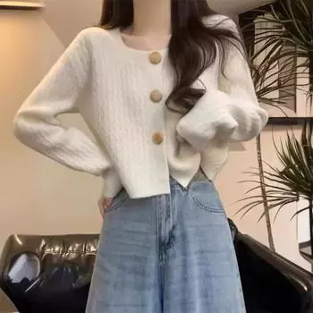 Женский однотонный свитер-кардиган с квадратным вырезом и пуговицами на осень/зиму One size чёрный