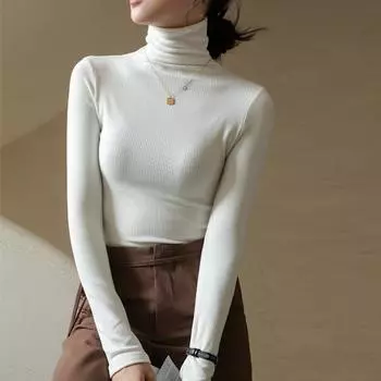 Женский однотонный топ с длинным рукавом и воротником-стойкой на осень и зиму S чёрный